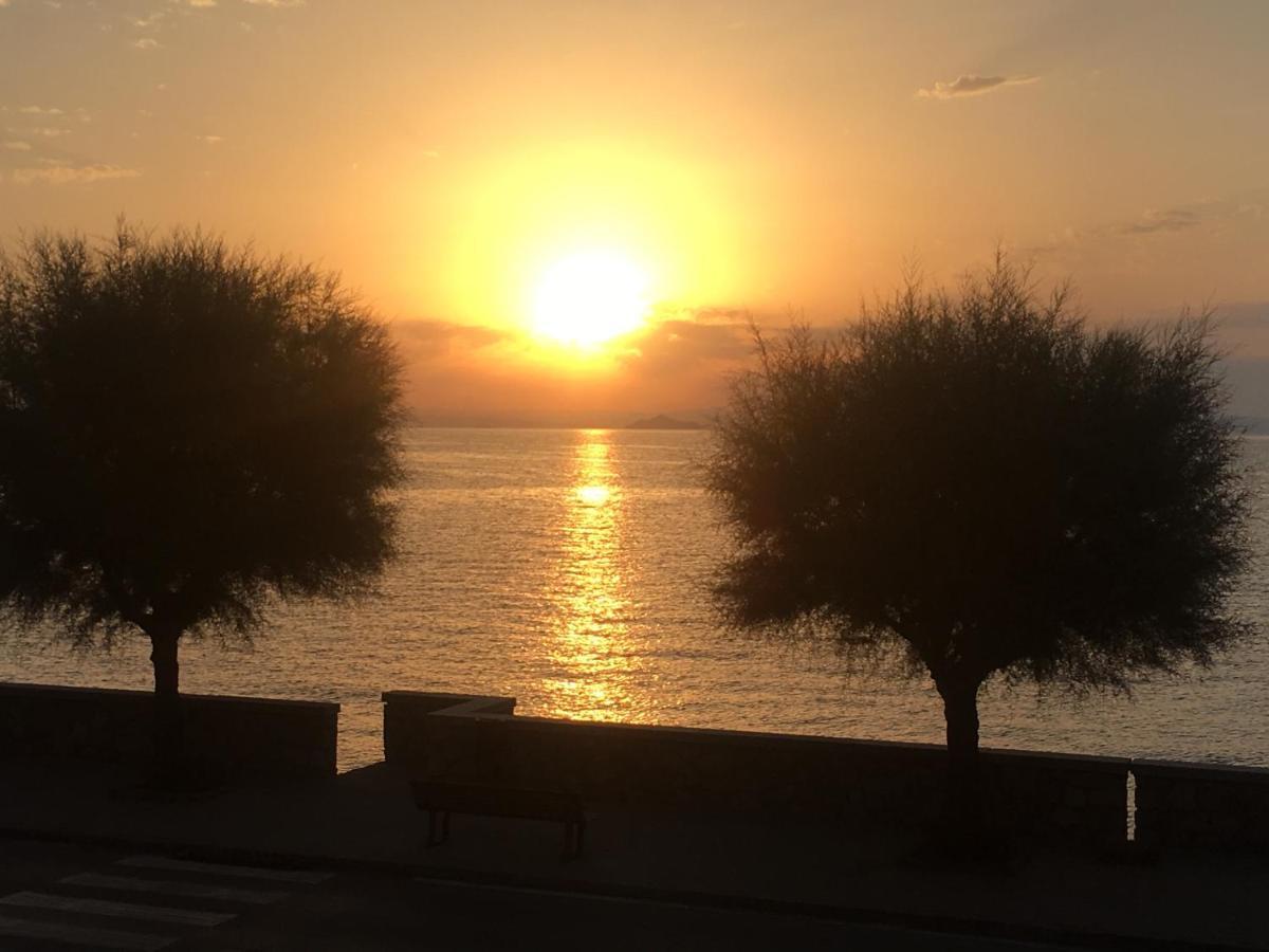 شقة Studio Rio Marina Sul Mare Ac المظهر الخارجي الصورة
